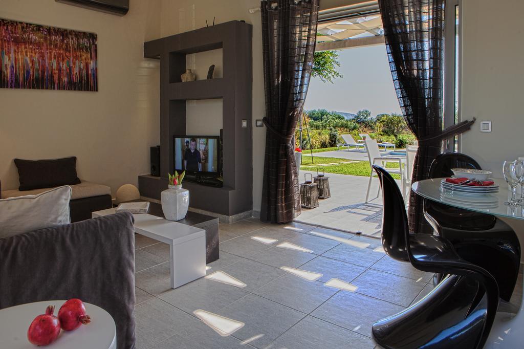 Villa Lefteris Svoronata Dış mekan fotoğraf